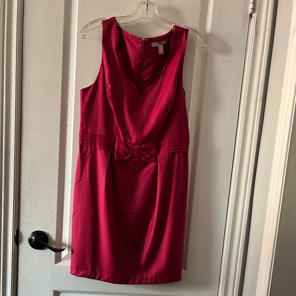 Forever 21 large red dress scallop lining - Picture 3 of 5